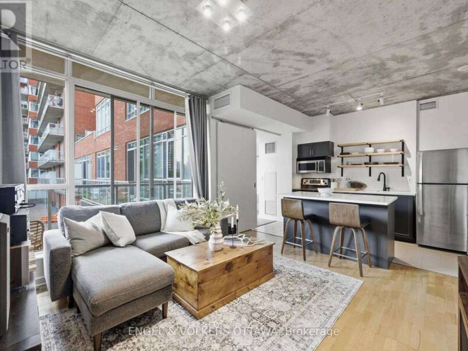 207 - 180 YORK STREET, Ottawa, Ontario K1N 1J6
