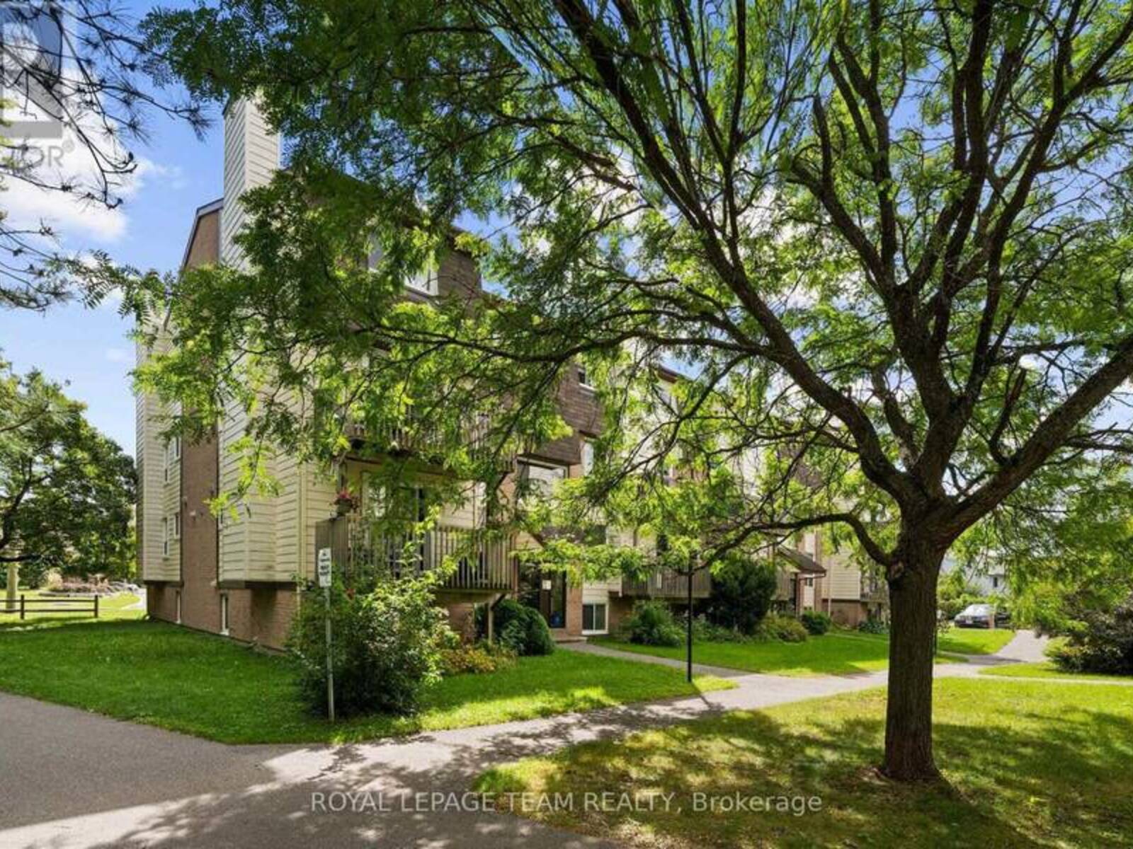 113 - 1587 GOTH AVENUE, Ottawa, Ontario K1T 1E3