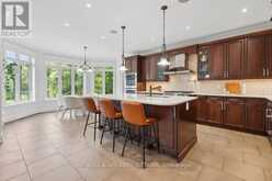 6043 KNIGHTS DRIVE | Ottawa Ontario | Slide Image Eight