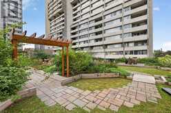 901 - 530 LAURIER AVENUE W | Ottawa Ontario | Slide Image Thirty-three