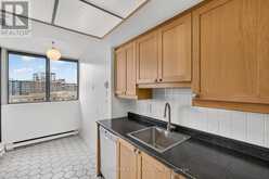 901 - 530 LAURIER AVENUE W | Ottawa Ontario | Slide Image Nine
