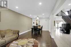 185 TWYFORD STREET | Ottawa Ontario | Slide Image Nine