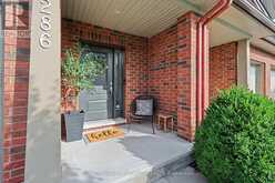 286 FERGUS CRESCENT | Ottawa Ontario | Slide Image Two