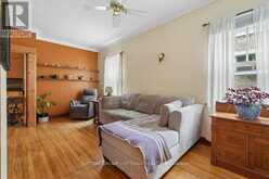 23 PINEHURST AVENUE | Ottawa Ontario | Slide Image Fifteen