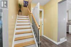 4 WINCHESTER DRIVE | Ottawa Ontario | Slide Image Four