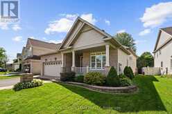6 KNOTWOOD COURT | Ottawa Ontario | Slide Image Two