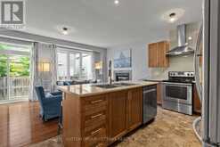 708 HAZELNUT CRESCENT | Ottawa Ontario | Slide Image Fifteen