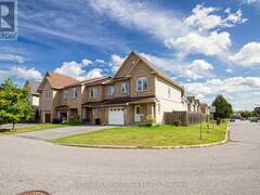 163 SILVERMOON CRESCENT Ottawa Ontario, K4A 0P5