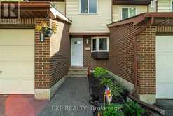 93 - 6816 BILBERRY DRIVE | Ottawa Ontario | Slide Image Three