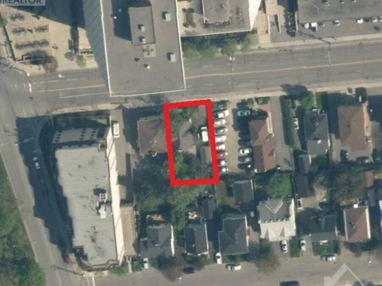 12 MCARTHUR AVENUE, Ottawa, Ontario K1L 6R2