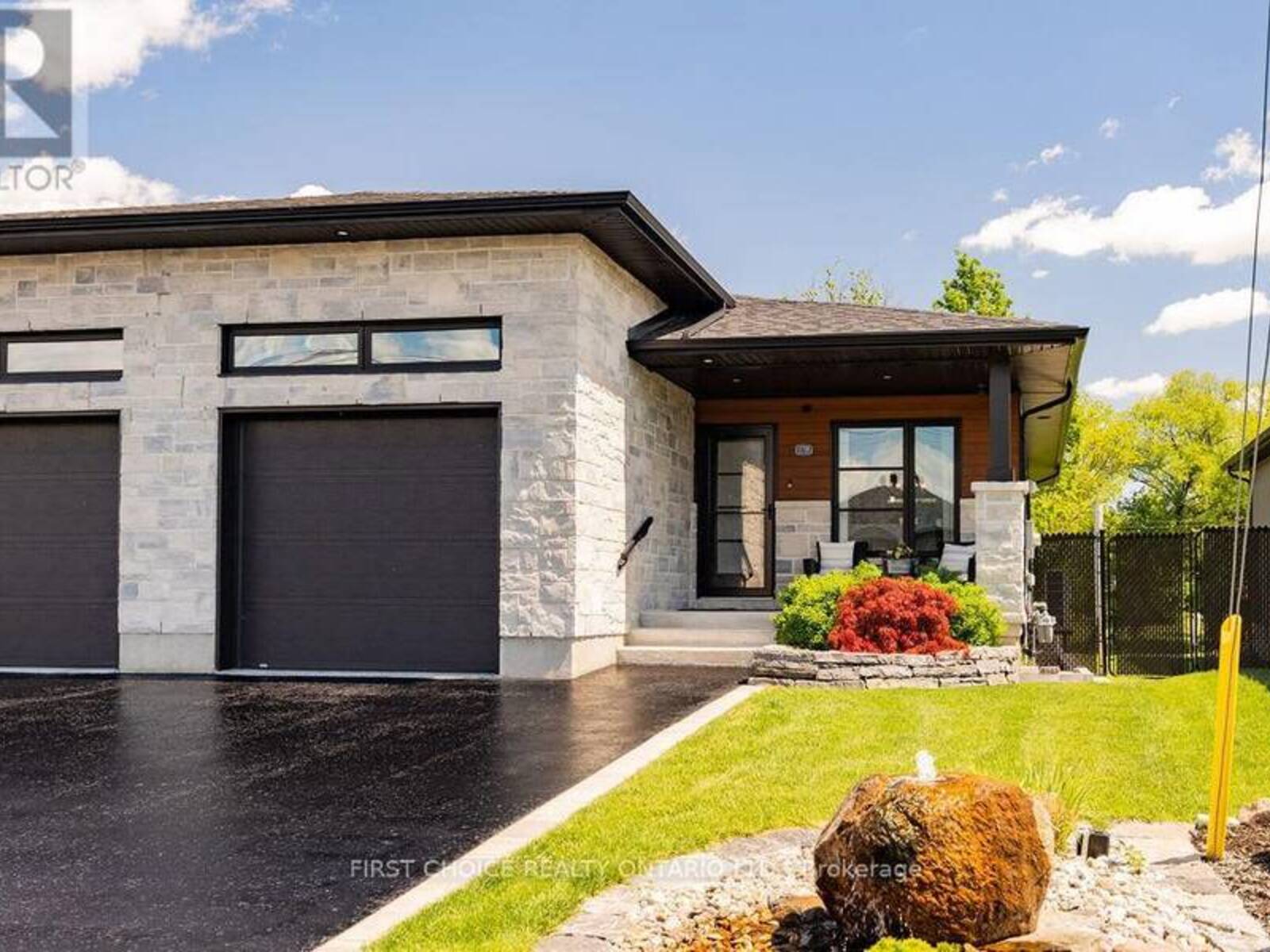 17B ETHIER BOULEVARD, Alexandria, Ontario K0C 1A0