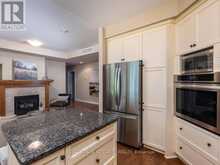 136 DARLINGTON PRIVATE | Ottawa Ontario | Slide Image Fifteen