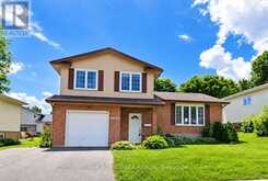 1369 LOCHIEL STREET | Cornwall Ontario | Slide Image Three