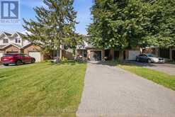 27 WOODPARK WAY | Ottawa Ontario | Slide Image Two