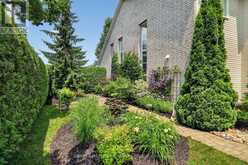 5851 GLADEWOODS PLACE | Ottawa Ontario | Slide Image Forty-seven