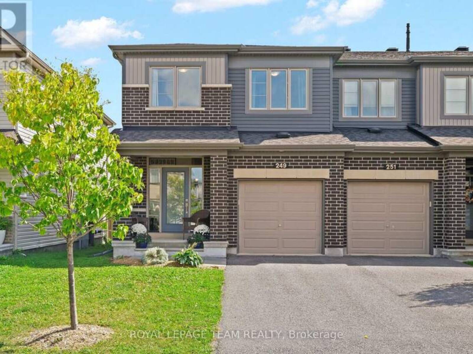 249 KIMPTON DRIVE, Ottawa, Ontario K2S 2H9