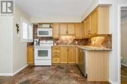 15 PROVENDER AVENUE | Ottawa Ontario | Slide Image Nineteen