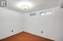11 WALLFORD WAY | Ottawa Ontario | Slide Image Thirty-five