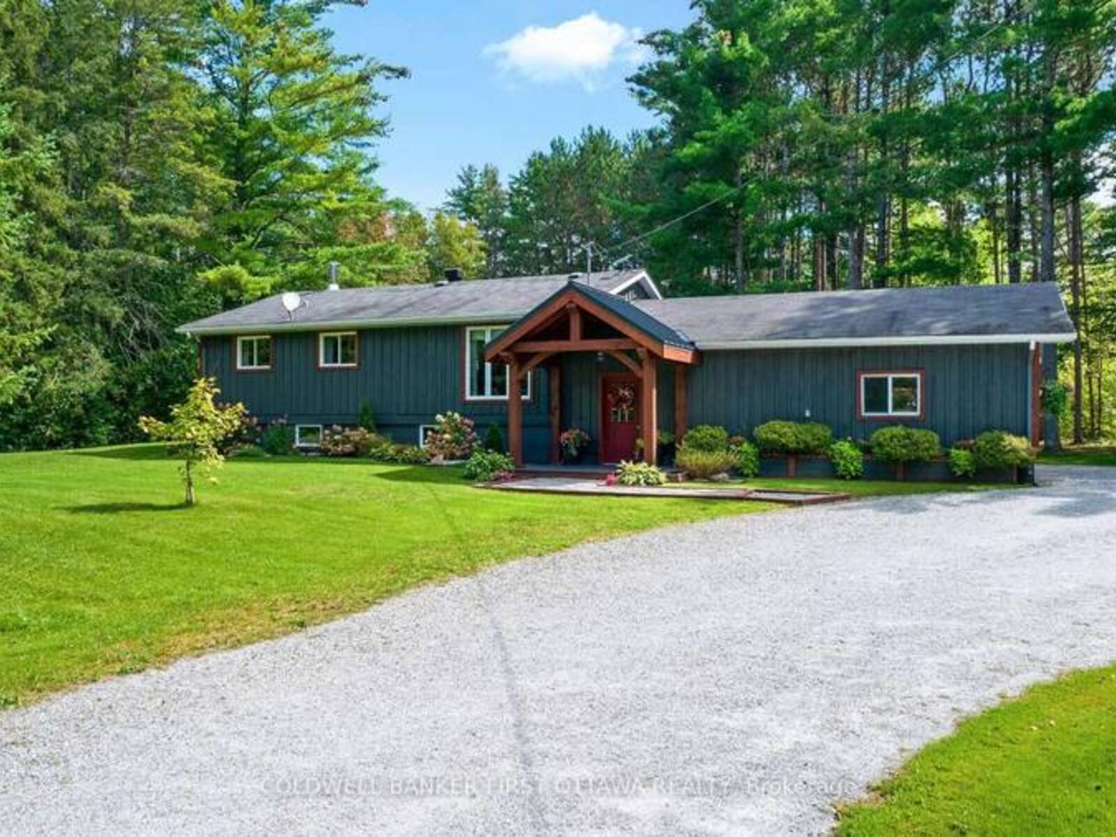 725 DRUMMOND CON 5B CONCESSION, Perth, Ontario K7H 3C8