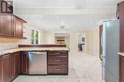 19 AMBERWOOD CRESCENT | Ottawa Ontario | Slide Image Twelve