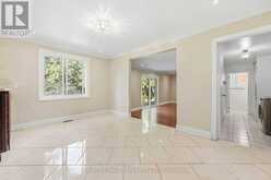 19 AMBERWOOD CRESCENT | Ottawa Ontario | Slide Image Thirteen