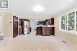 19 AMBERWOOD CRESCENT | Ottawa Ontario | Slide Image Nine