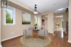 301 MOSAIC PRIVATE | Ottawa Ontario | Slide Image Twelve