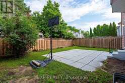 1552 BLOHM DRIVE | Ottawa Ontario | Slide Image Thirty