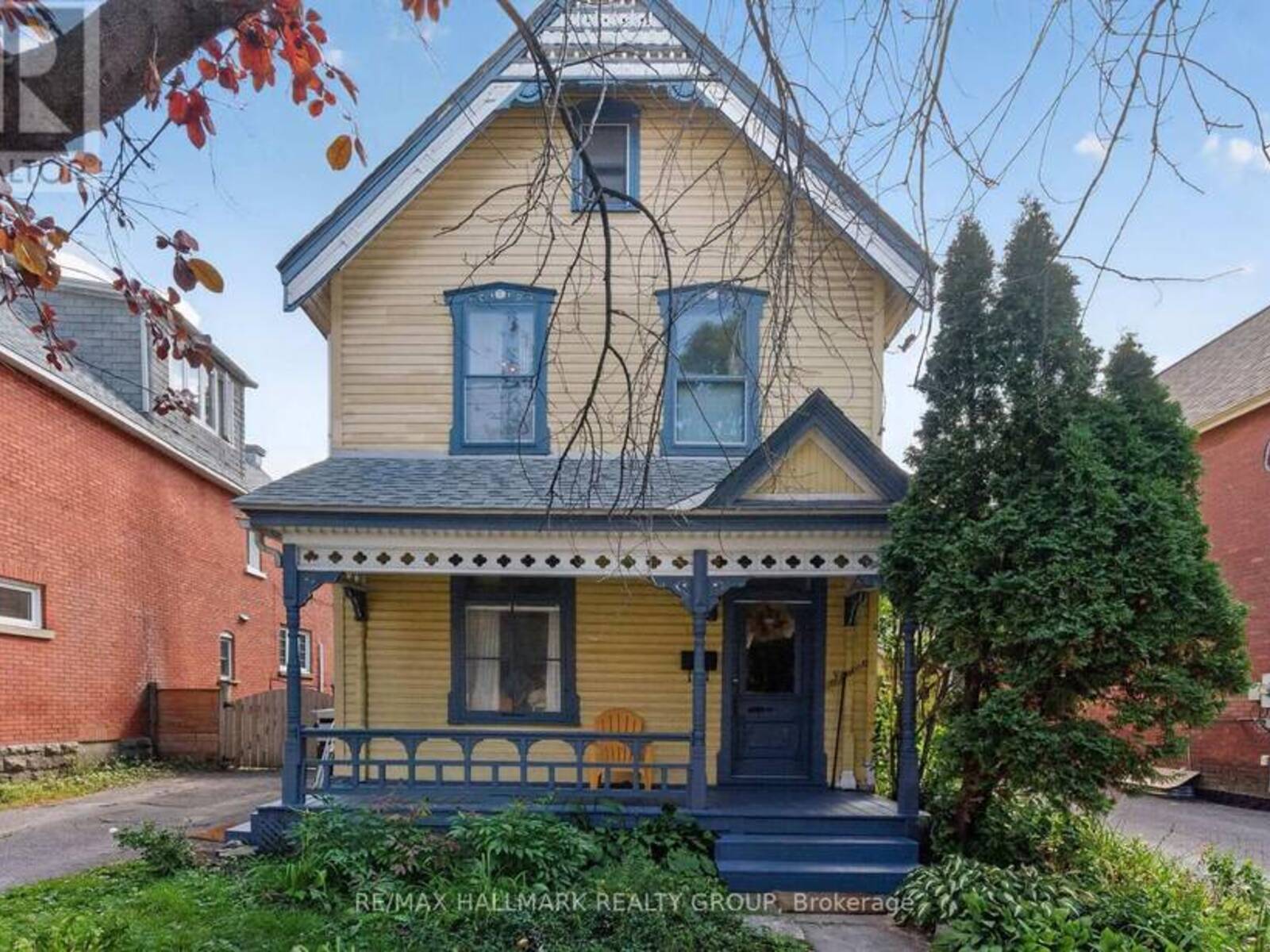 182 PRETORIA AVENUE, Ottawa, Ontario K1S 1X2