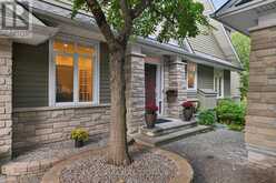 11 CREEK'S END LANE | Ottawa Ontario | Slide Image Two