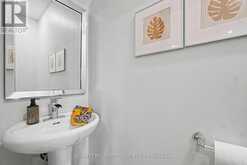 273 ARLINGTON AVENUE | Ottawa Ontario | Slide Image Nine
