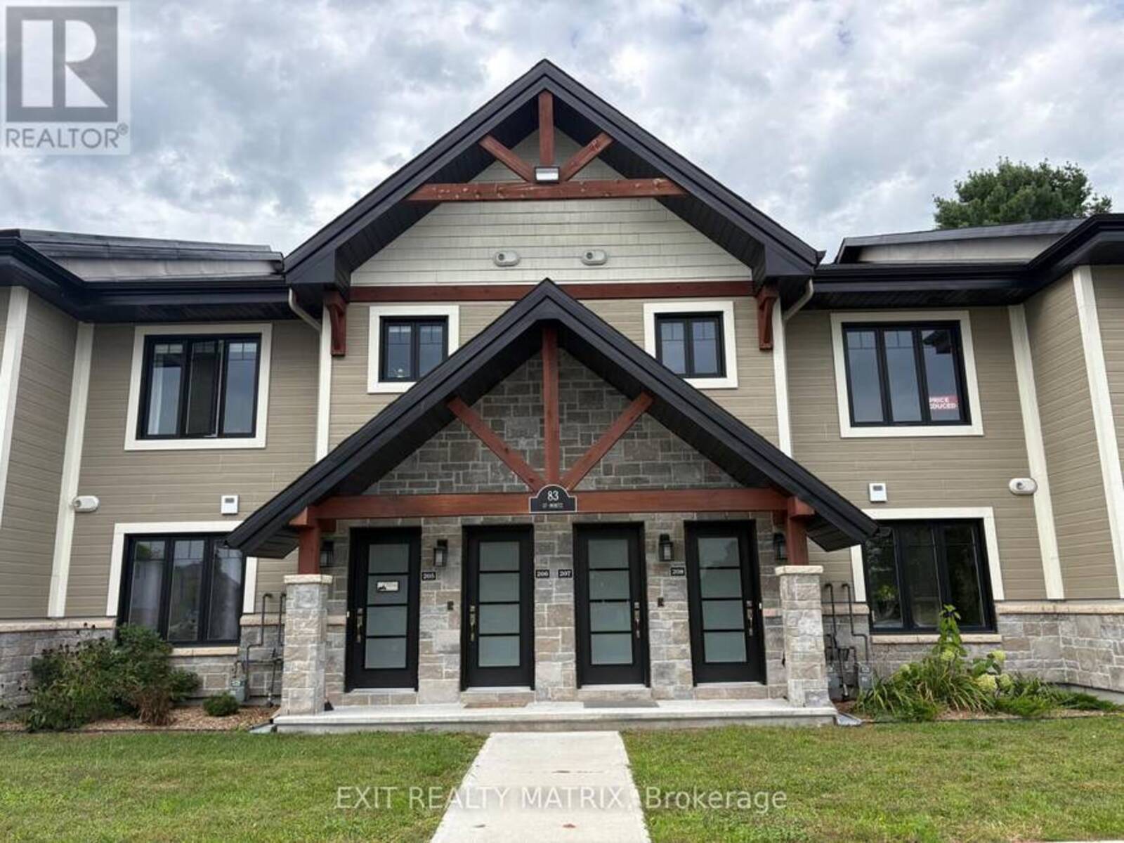 207 - 83 ST MORITZ TRAIL, Embrun, Ontario K0A 1W0