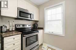 69 LUMINESCENCE WAY | Ottawa Ontario | Slide Image Ten
