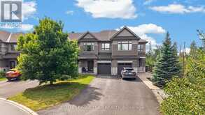 154 WOODHURST CRESCENT | Ottawa Ontario | Slide Image One