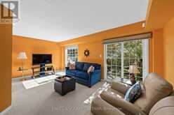 48 FIELDBERRY PRIVATE | Ottawa Ontario | Slide Image Ten