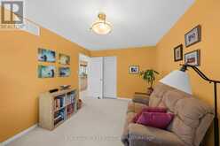 48 FIELDBERRY PRIVATE | Ottawa Ontario | Slide Image Twenty