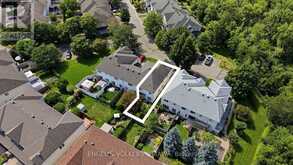 48 FIELDBERRY PRIVATE | Ottawa Ontario | Slide Image Thirty