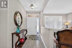 157 BUFFLEHEAD WAY W | Ottawa Ontario | Slide Image Three
