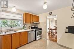 16 WOODMOUNT CRESCENT | Ottawa Ontario | Slide Image Nineteen