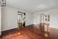 420 CLOVERHEATH CRESCENT | Ottawa Ontario | Slide Image Three