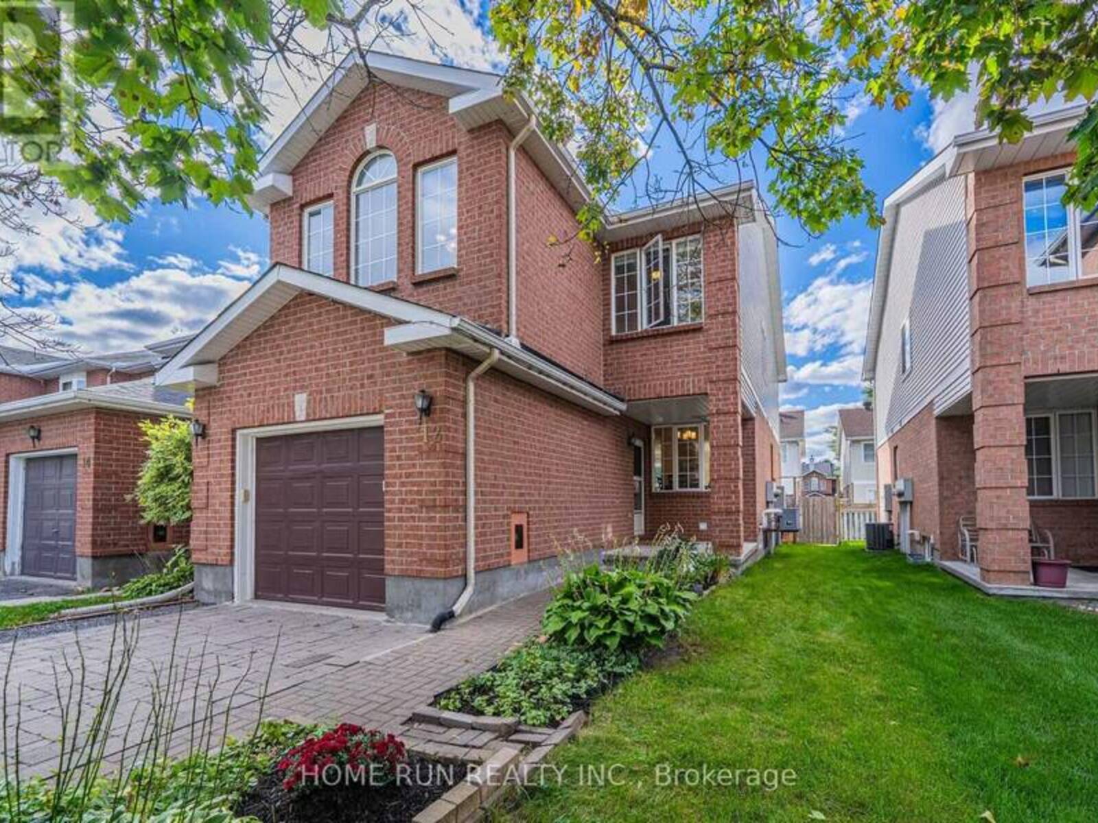 12 ANGUS DRIVE, Ottawa, Ontario K2L 4E6