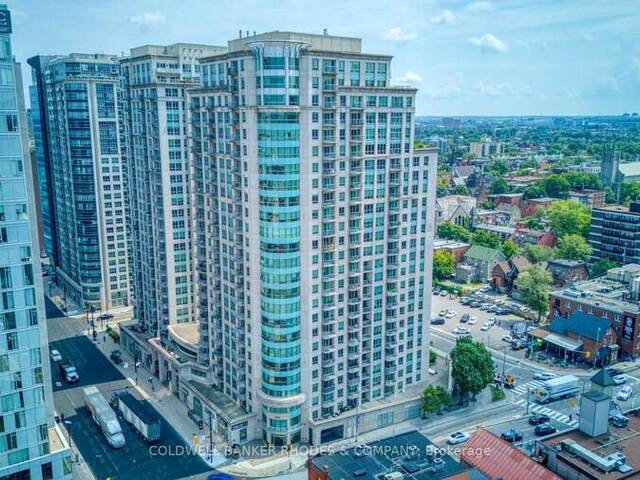 1901 - 200 RIDEAU STREET Ottawa Ontario, K1N 5Y1 - 2 Bedrooms Condo For Sale