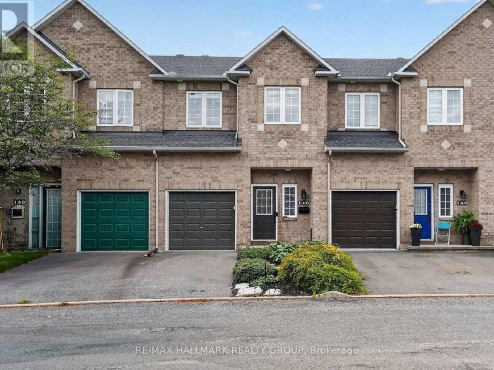148 SAWMILL PRIVATE, Ottawa, Ontario K1V 2E1