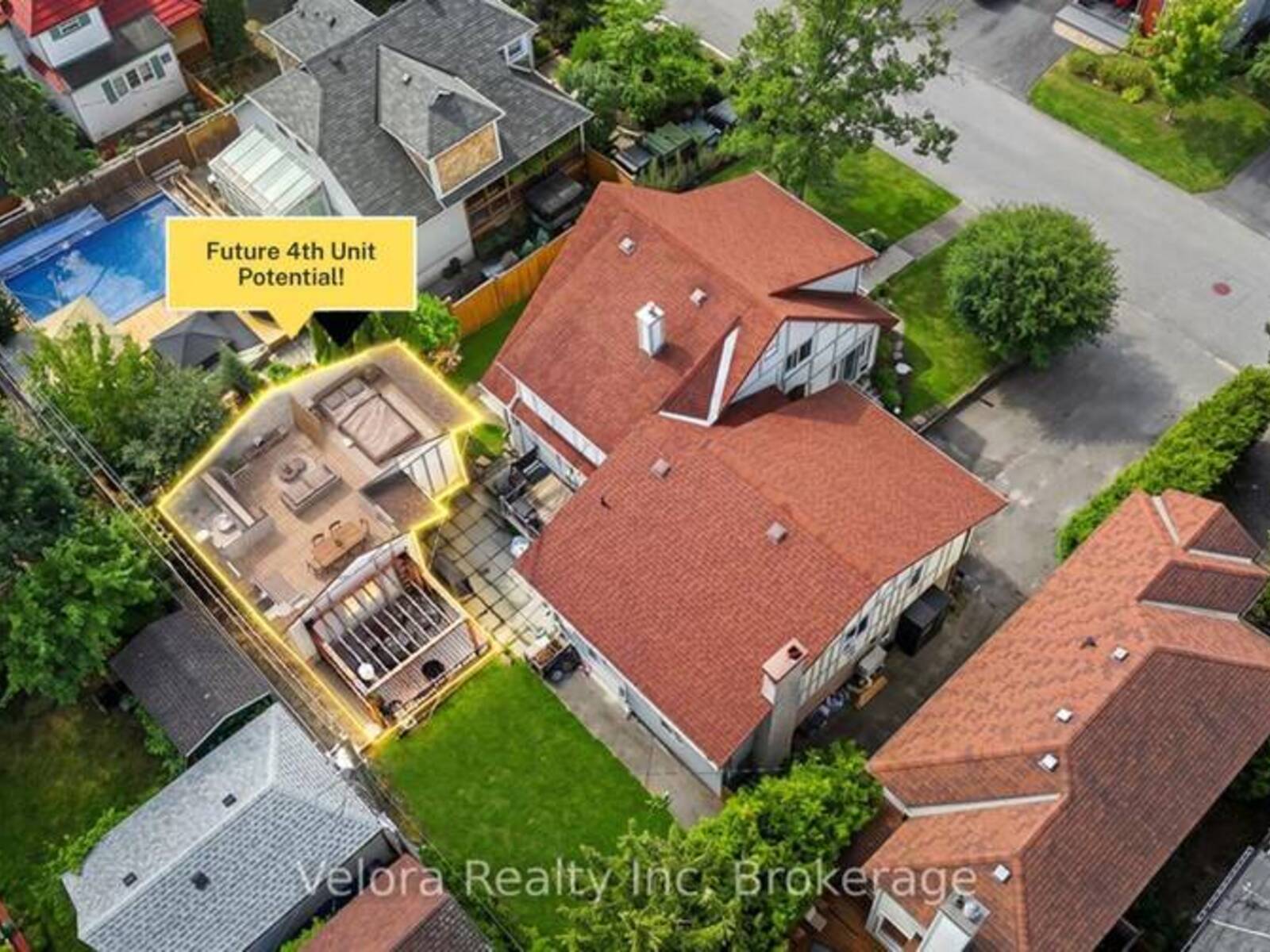 301 ZEPHYR AVENUE, Ottawa, Ontario K2B 5Z7