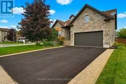 236 STERLING AVENUE | Clarence-Rockland Ontario | Slide Image Two