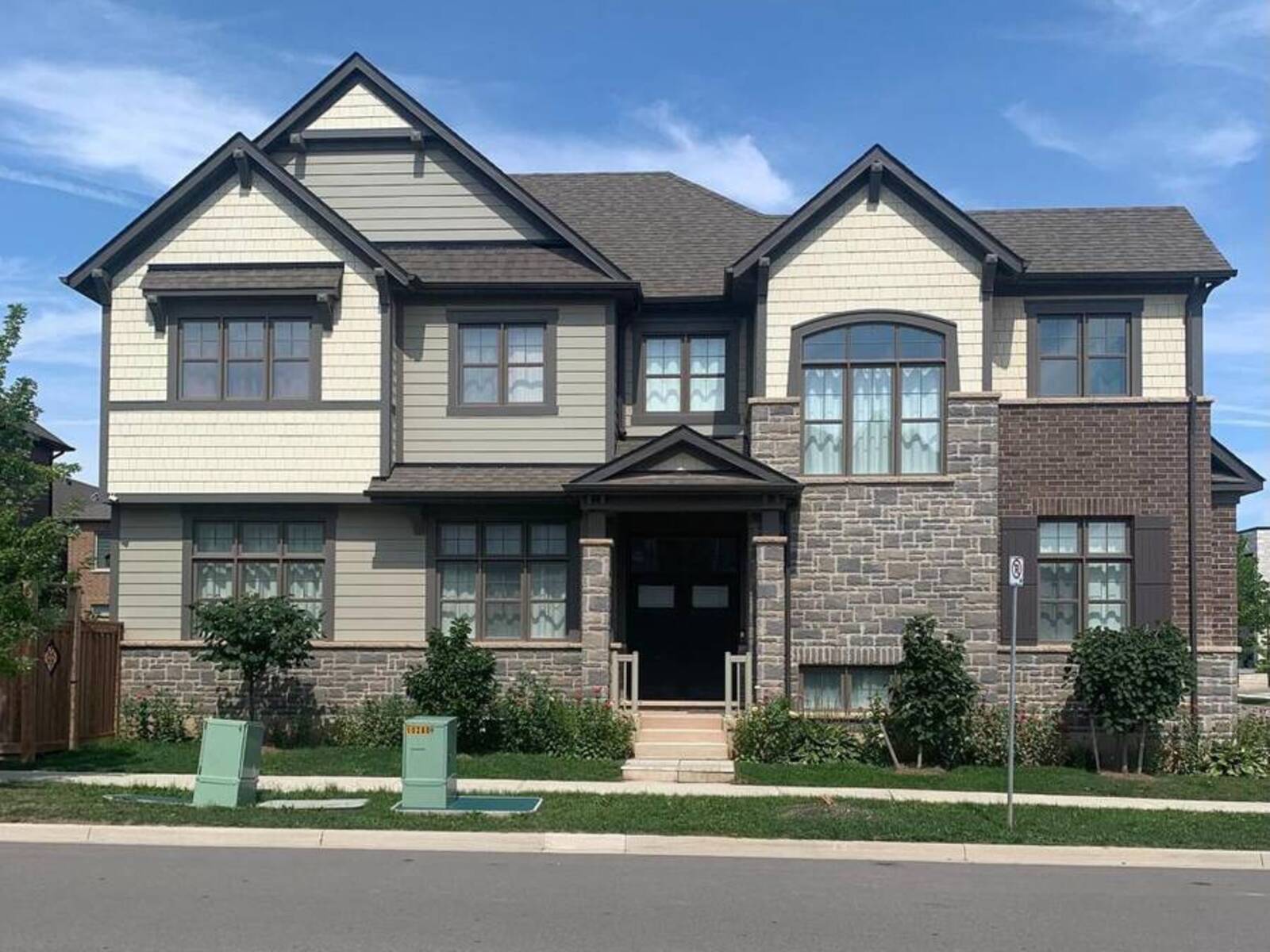 3031 WILLIAM CUTMORE BOULEVARD, Oakville, Ontario L6H 3S3