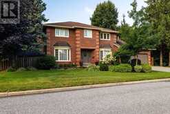 27 HAMPEL CRESCENT | Ottawa Ontario | Slide Image Five