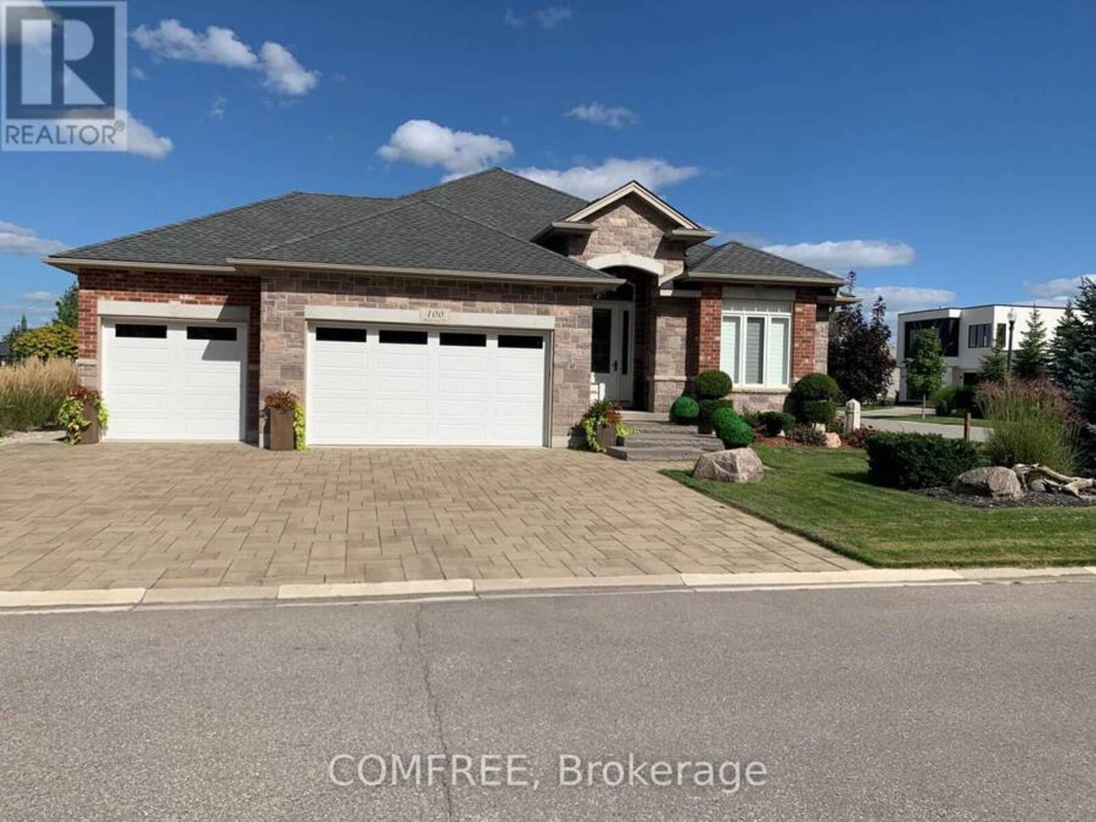 100 PARKVIEW DRIVE, Woodstock, Ontario N4T 0J2