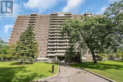 908 - 1705 PLAYFAIR DRIVE | Ottawa Ontario | Slide Image One
