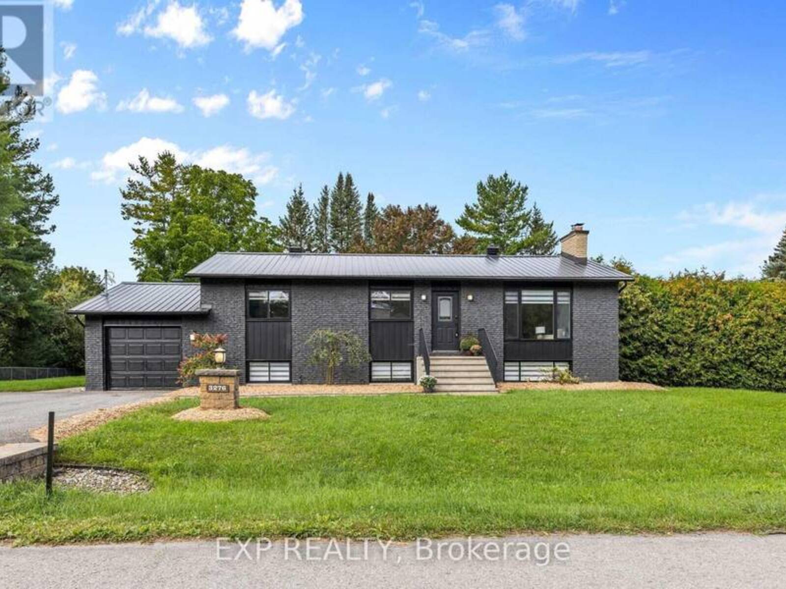 3276 WARNER WAY, Ottawa, Ontario K0A 2W0